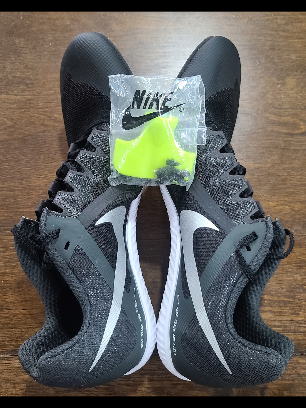 Nike Men’s Black & White Running Shoes